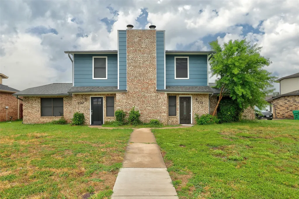 707 & 711 Wolftrap Drive Denton TX 76209