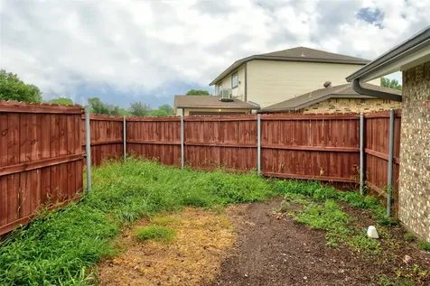 707 & 711 Wolftrap Drive Denton TX 76209
