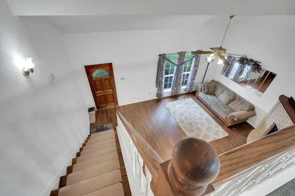 622 Lemon Drive Arlington TX 76018