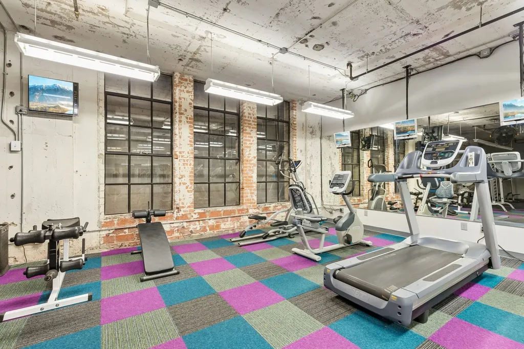 1122 Jackson Street Dallas TX 75202