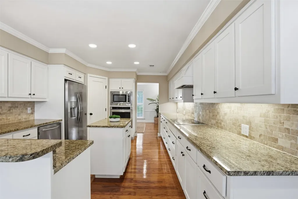 3812 Lands End Street Fort Worth TX 76109