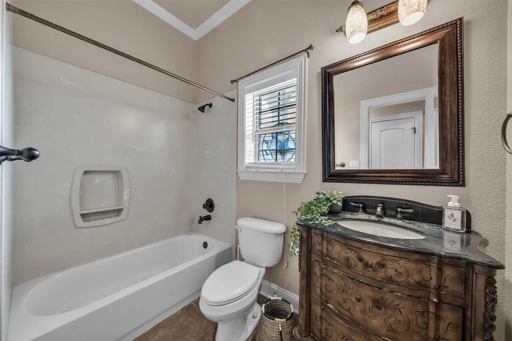 335 Edinburgh Lane Waco TX 76712