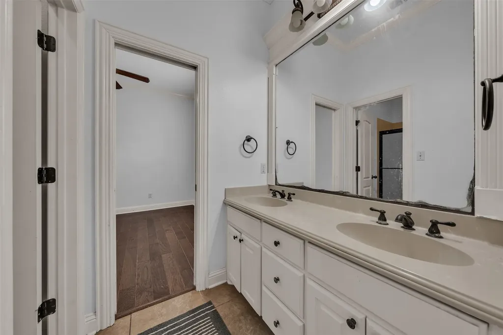 335 Edinburgh Lane Waco TX 76712