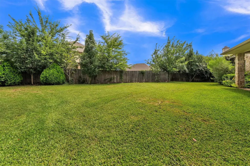 335 Edinburgh Lane Waco TX 76712