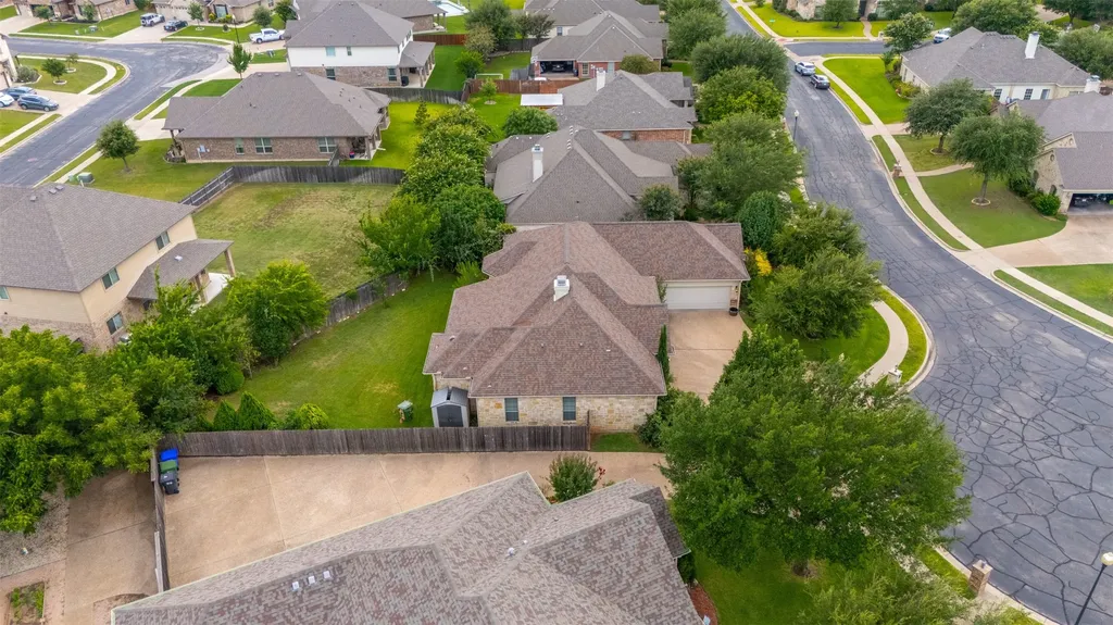 335 Edinburgh Lane Waco TX 76712