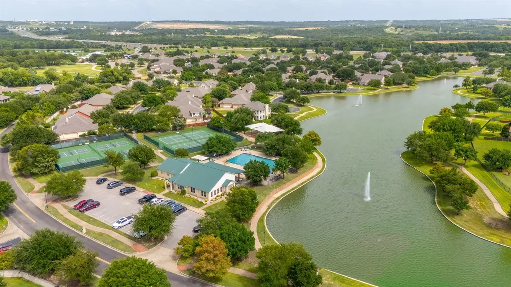 335 Edinburgh Lane Waco TX 76712