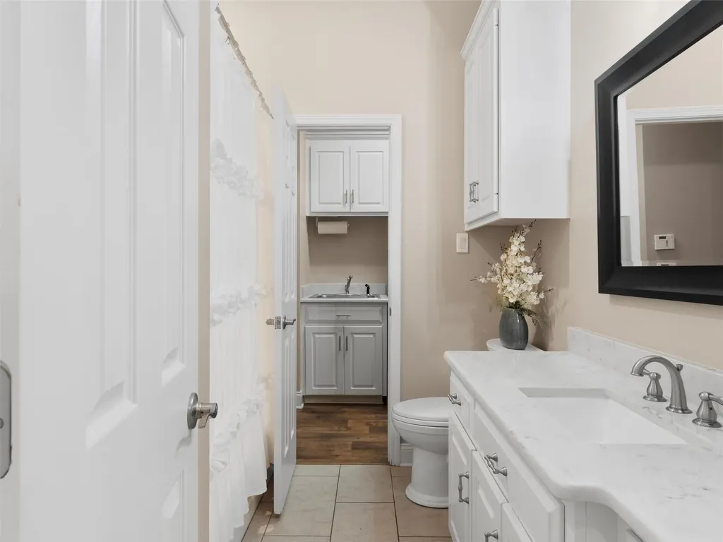 1103 Marigold Lane Longview TX 75604