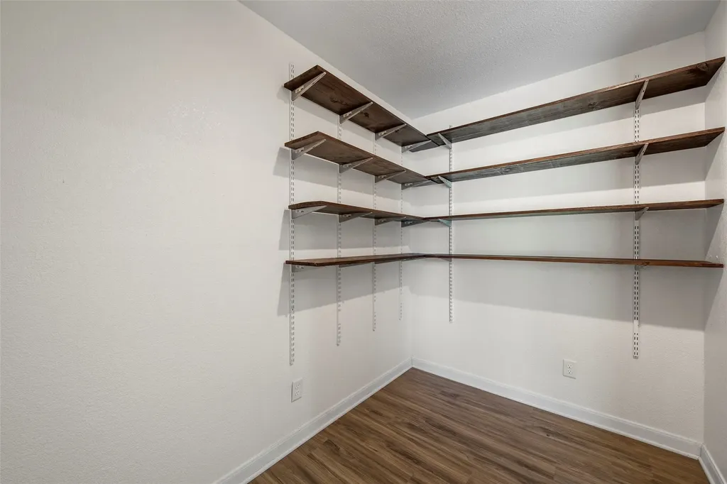 154 Longhorn Parkway Axtell TX 76624