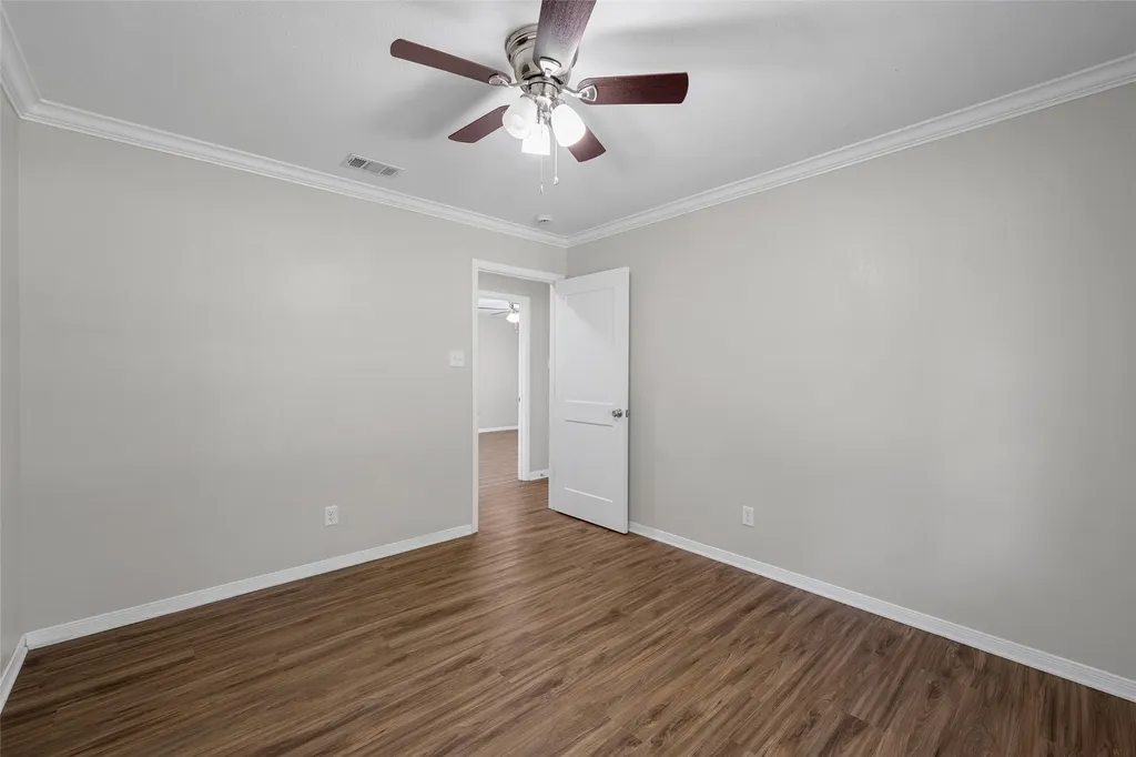 154 Longhorn Parkway Axtell TX 76624