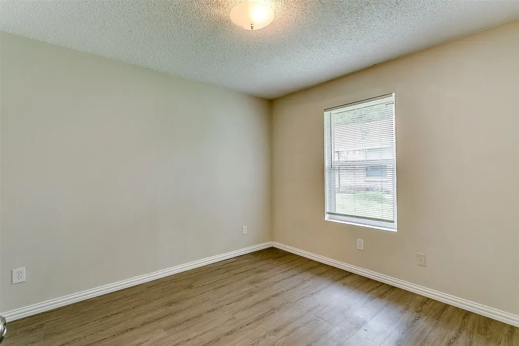 716 S Perkins Street Fort Worth TX 76103