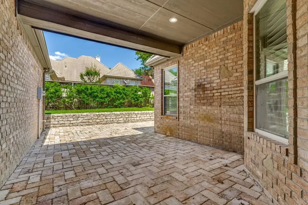 6705 Medinah Drive Fort Worth TX 76132