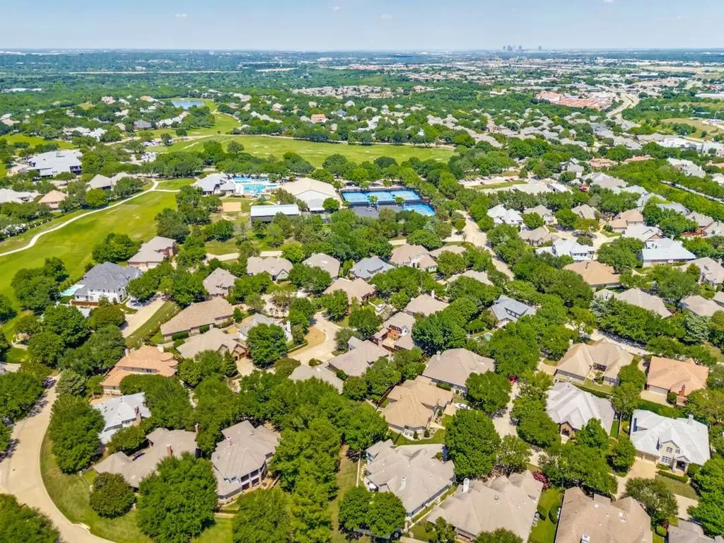6705 Medinah Drive Fort Worth TX 76132
