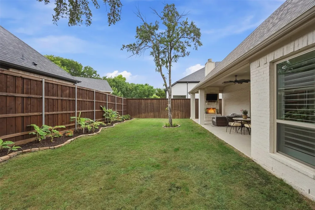 7613 Ira Drive North Richland Hills TX 76182