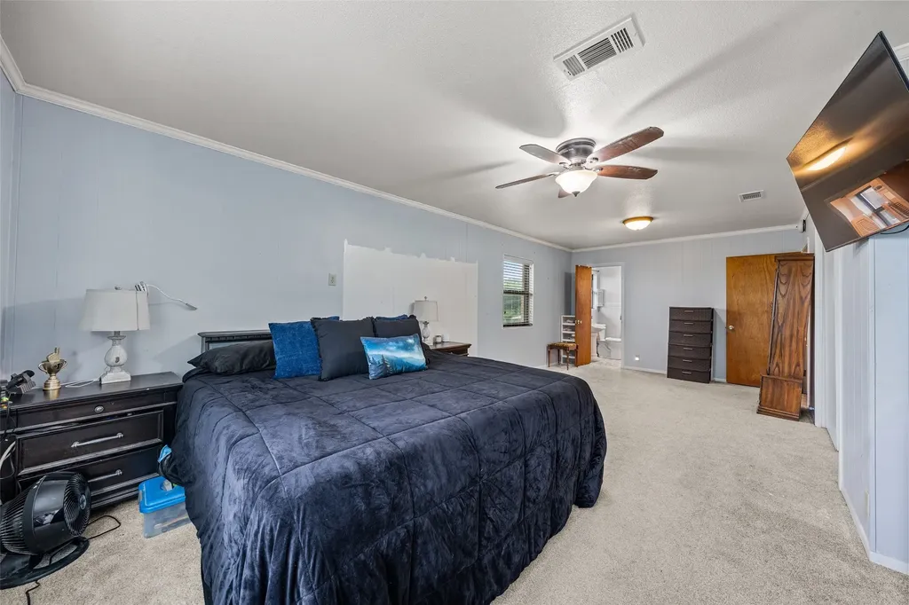 608 W Spring Street West TX 76691