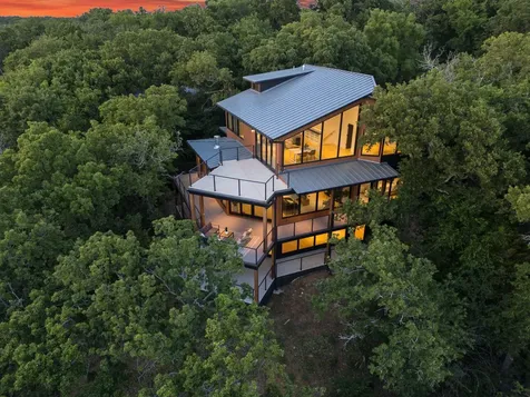 1009 Fox Hollow Lane Oak Point TX 75068
