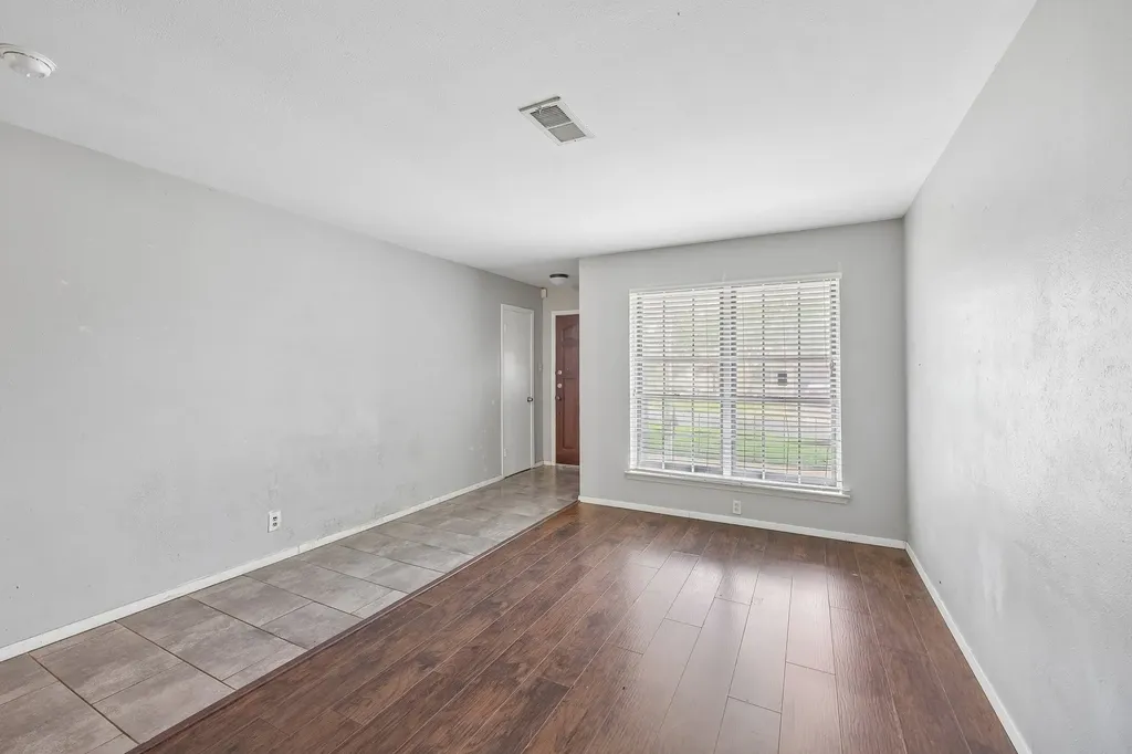 744 Willow Street Hurst TX 76053