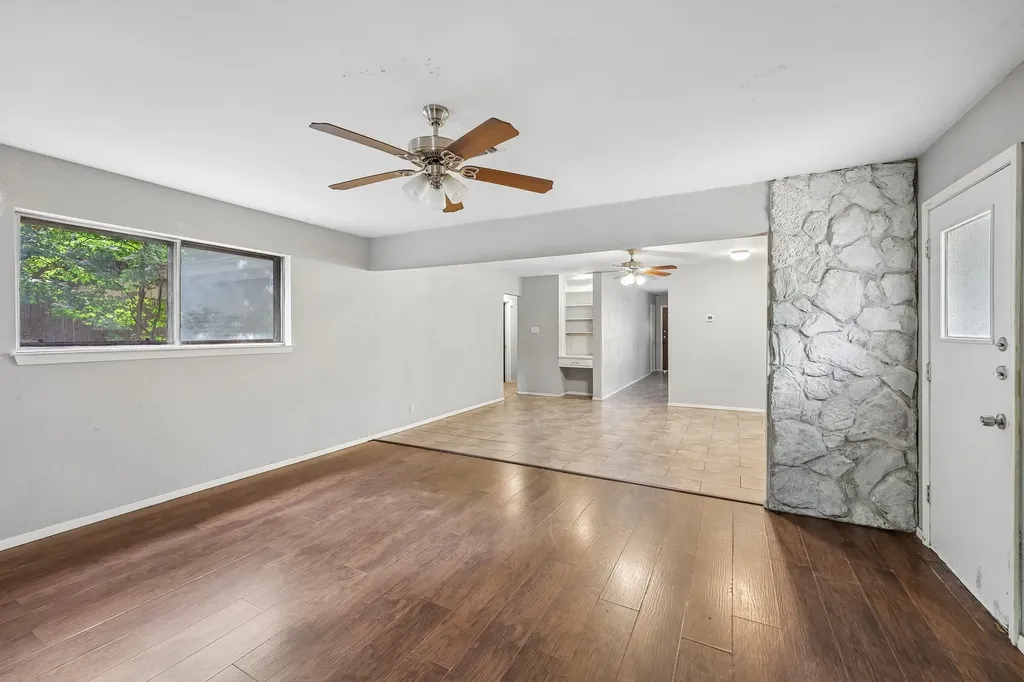 744 Willow Street Hurst TX 76053