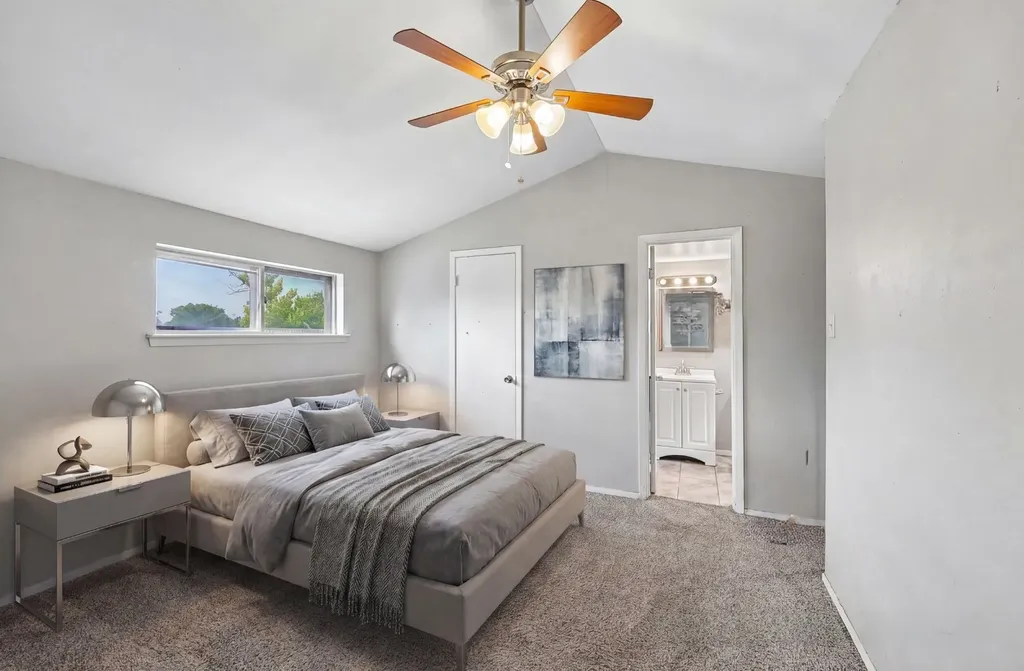 744 Willow Street Hurst TX 76053