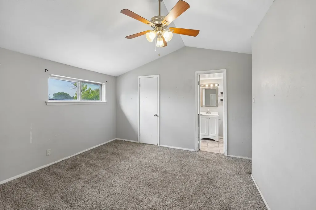 744 Willow Street Hurst TX 76053