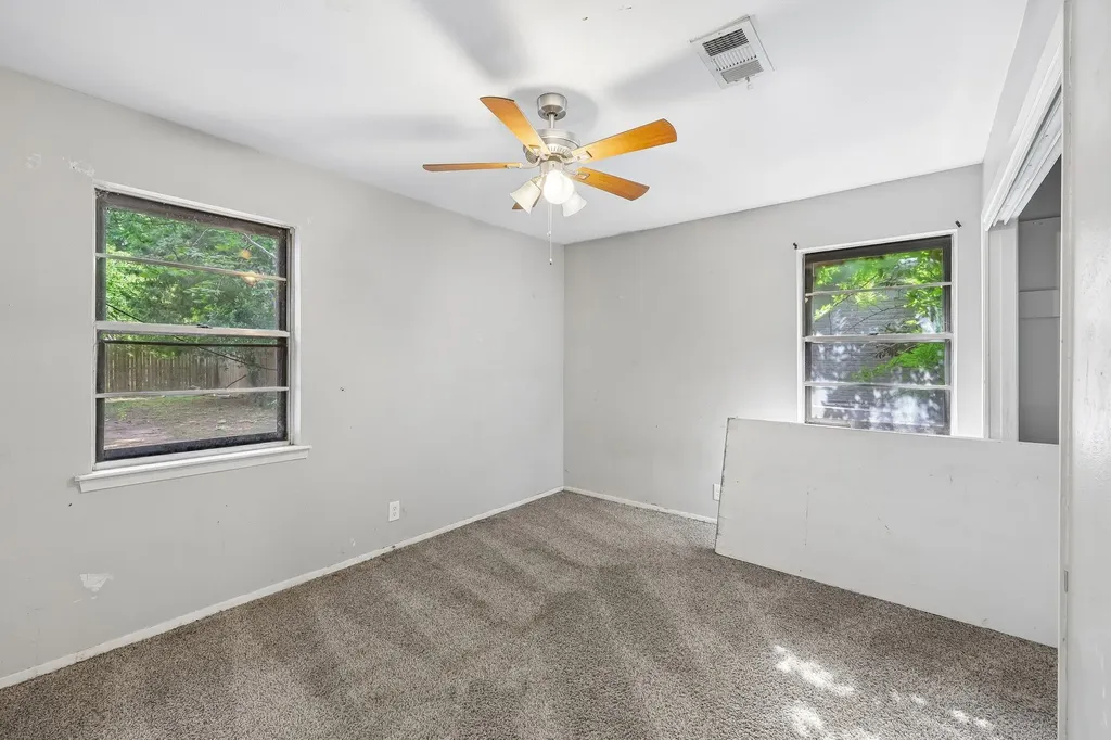 744 Willow Street Hurst TX 76053