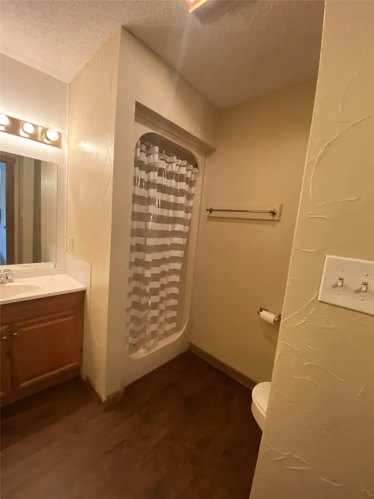 143 Private Road 1509 Runaway Bay TX 76426