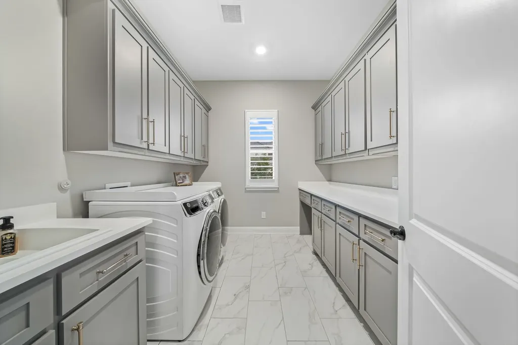 5401 Barry Boulevard Flower Mound TX 75022