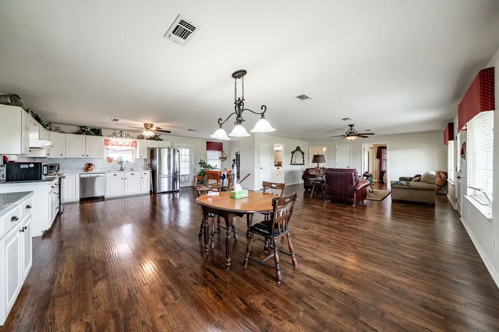16271 Fm 880 S Cross Plains TX 76443