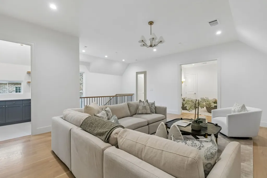 6389 Memorial Drive Frisco TX 75034