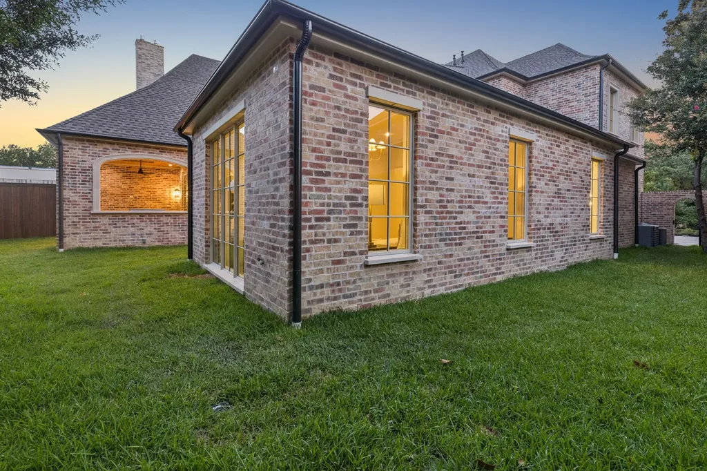 6389 Memorial Drive Frisco TX 75034