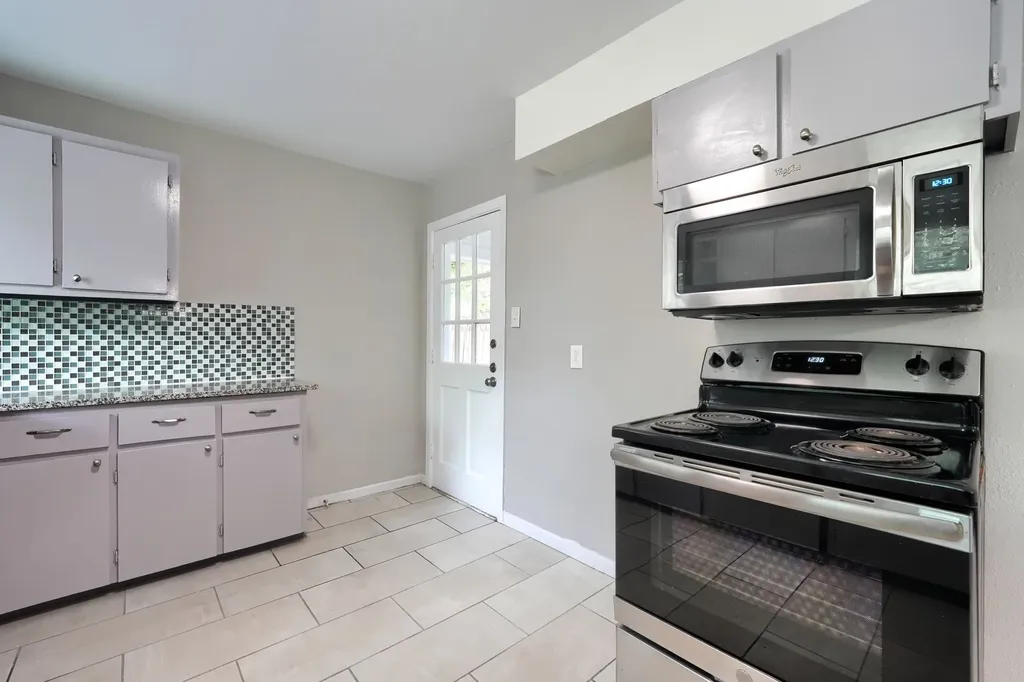 10628 Benbrook Drive Dallas TX 75228