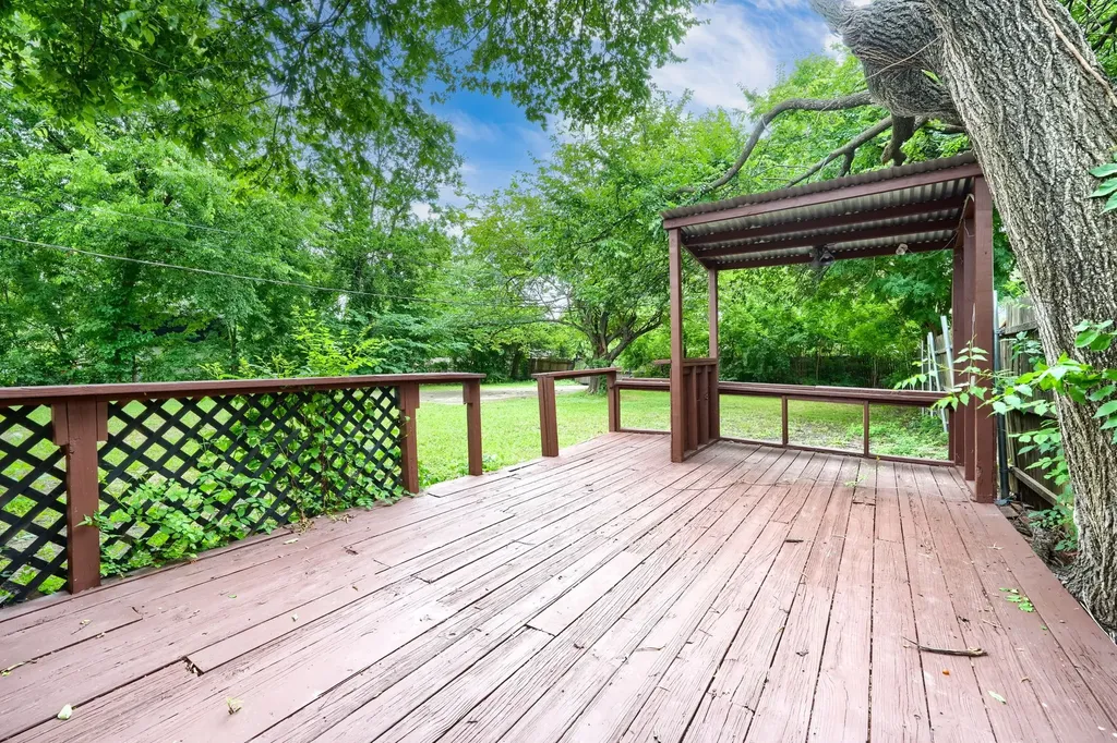 10628 Benbrook Drive Dallas TX 75228