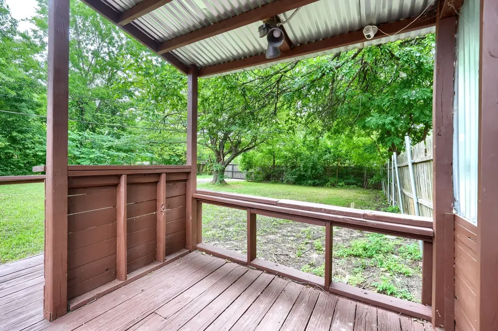 10628 Benbrook Drive Dallas TX 75228