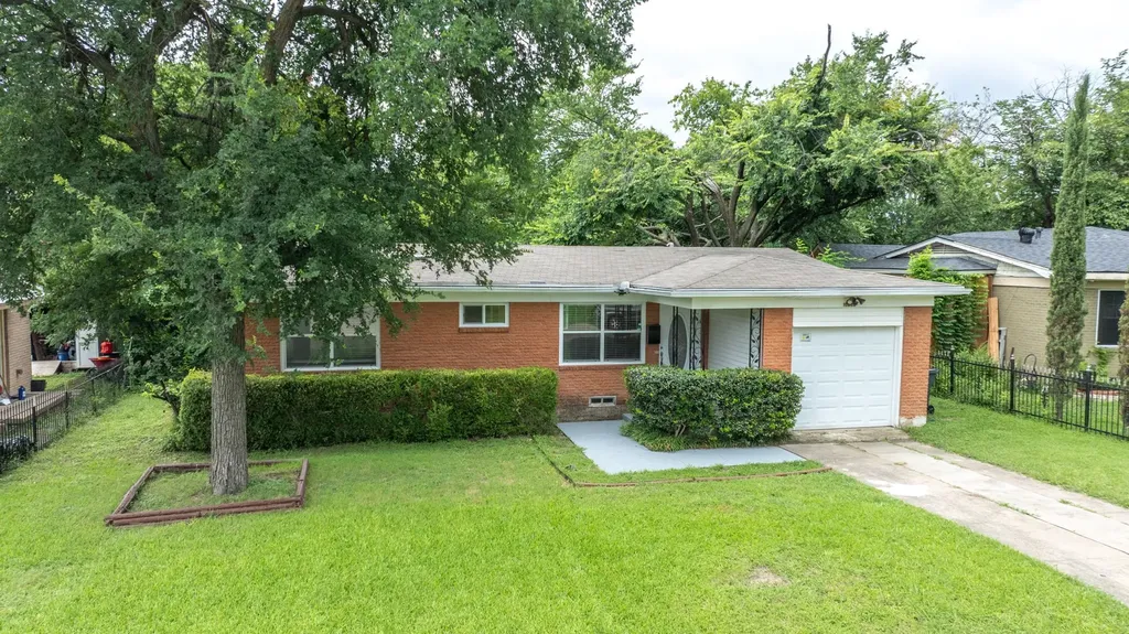 10628 Benbrook Drive Dallas TX 75228