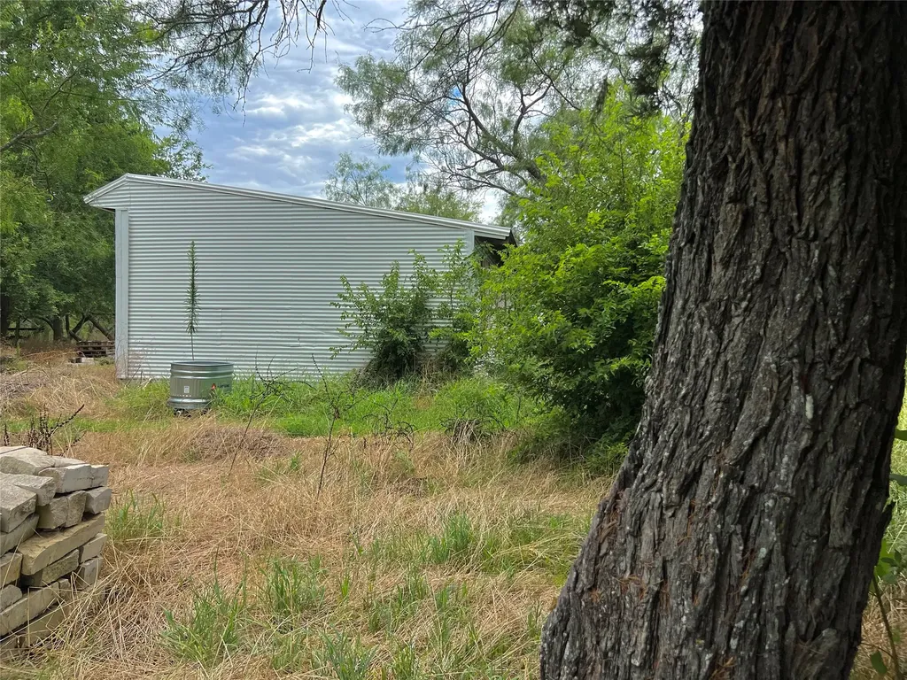 5910 Sh-34 Oak Ridge TX 75142