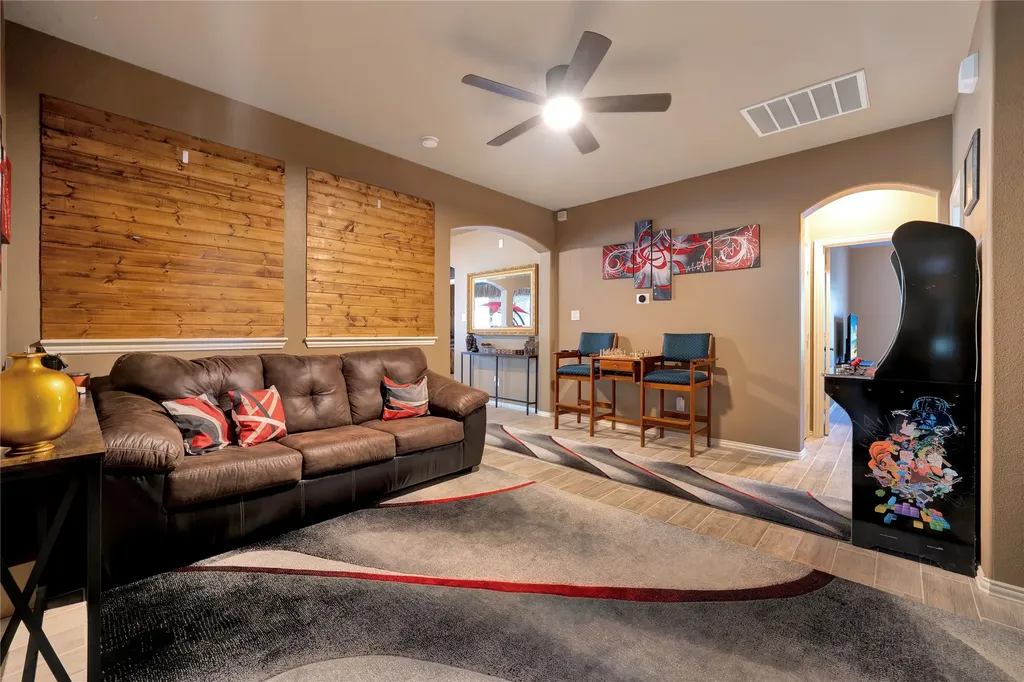 1413 Stone Mountain Parkway Savannah TX 76227