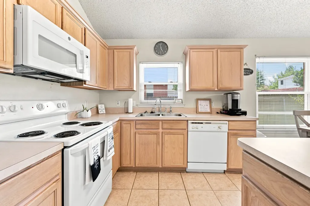 1409 Dundee Drive Arlington TX 76002