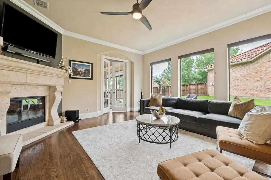 228 Concho Drive Irving TX 75039