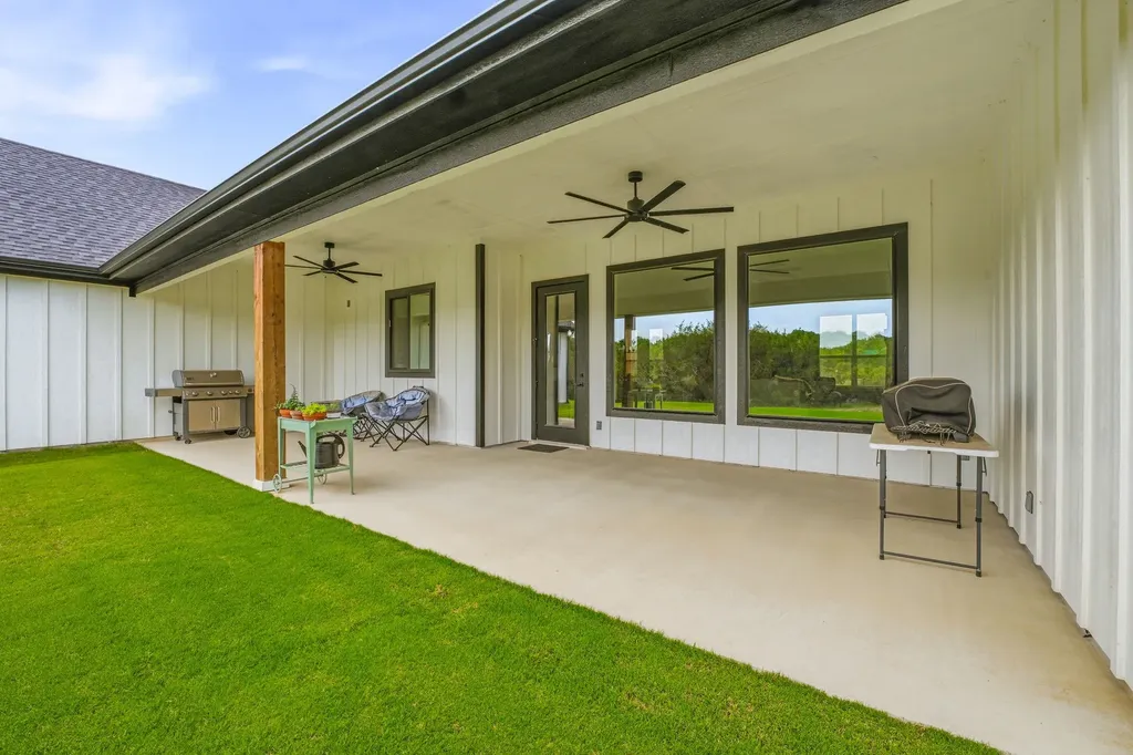 2025 Schooner Way Bluff Dale TX 76433