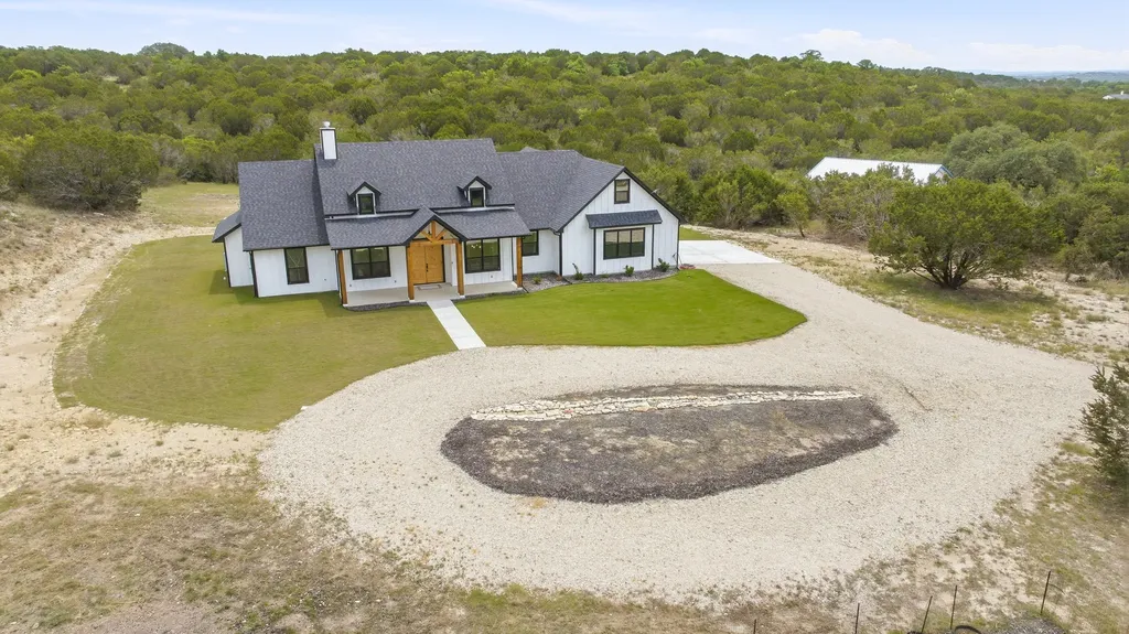 2025 Schooner Way Bluff Dale TX 76433