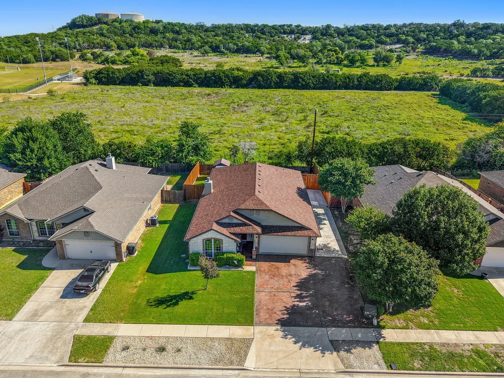 2701 Montague County Drive Killeen TX 76549