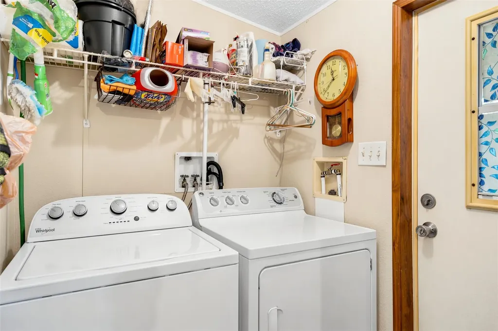 154 Hcr 1217 Blum TX 76627