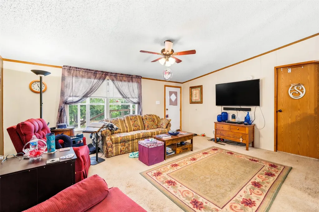 154 Hcr 1217 Blum TX 76627