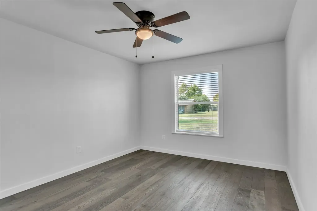 110 Twin Circle Wortham TX 76693
