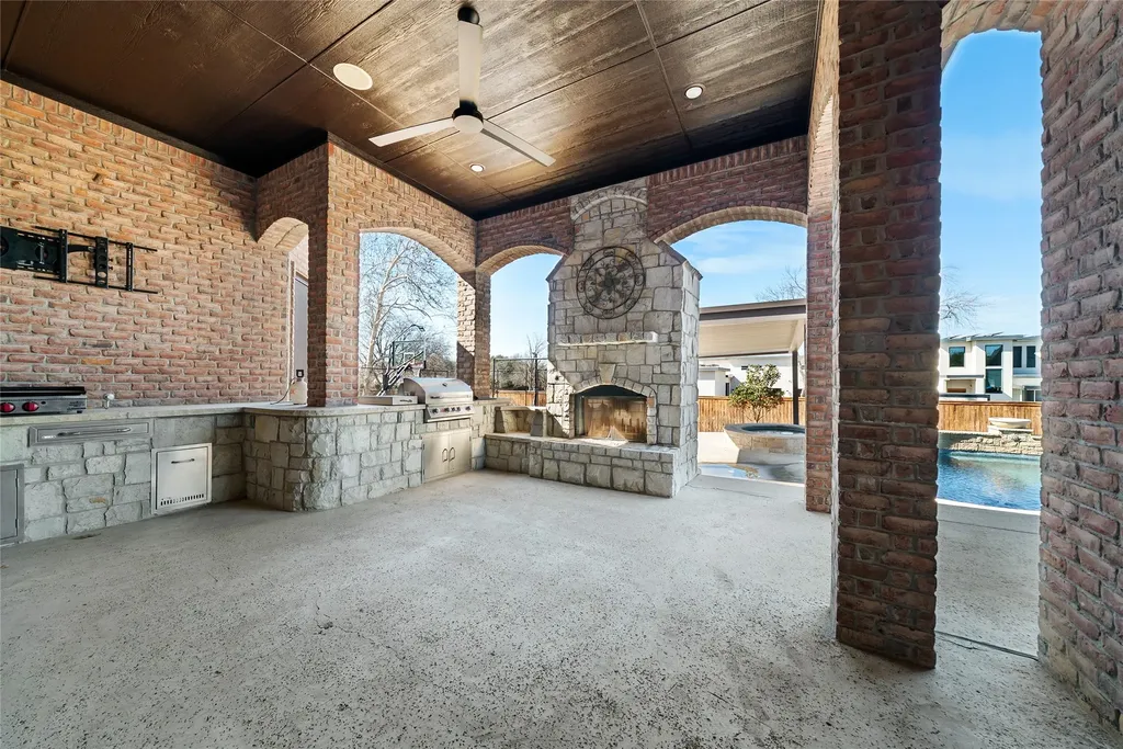 4900 Rockrimmon Court Colleyville TX 76034