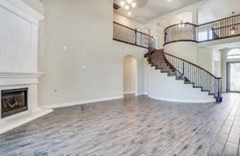 7124 Playa Imperial Lane Grand Prairie TX 75054