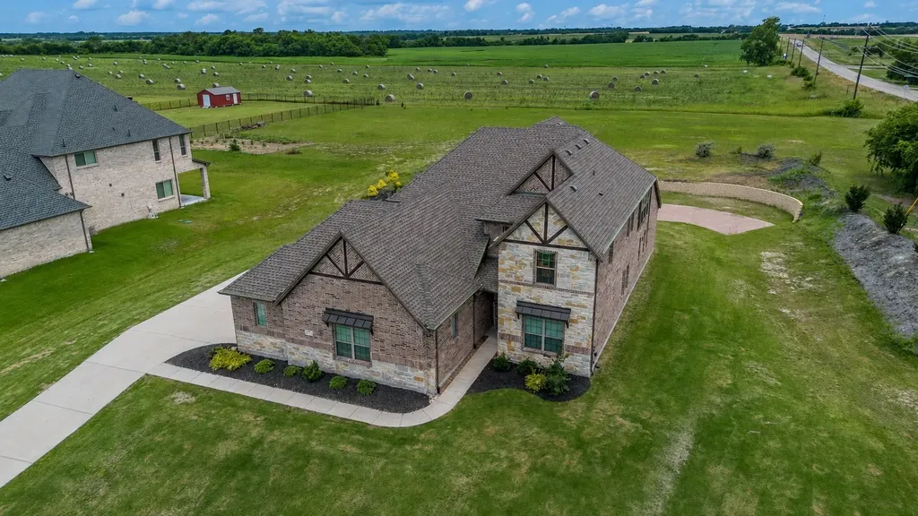 25 Morrison Road Howe TX 75459