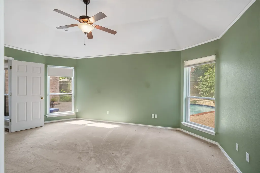 3317 Tiverton Court Arlington TX 76001