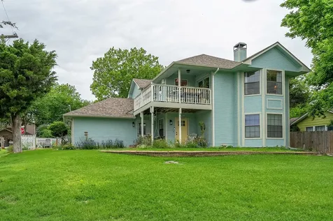 306 Wilson Street Lake Dallas TX 75065