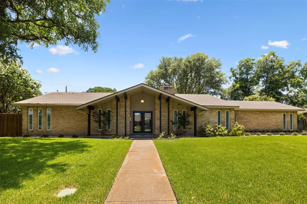3974 Boca Bay Drive Dallas TX 75244