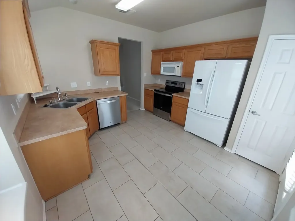 231 Willow Creek Lane Terrell TX 75160